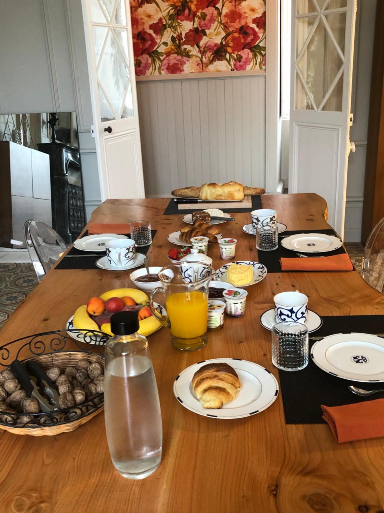 Domaine De La Mazure Bed & Breakfast La Chapelle-Basse-Mer ภายนอก รูปภาพ